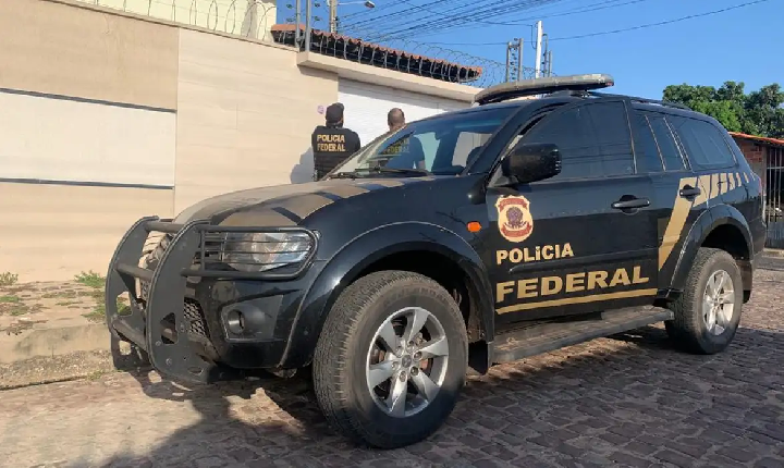 Polícia Federal desarticula esquema bilionário de tráfico de drogas